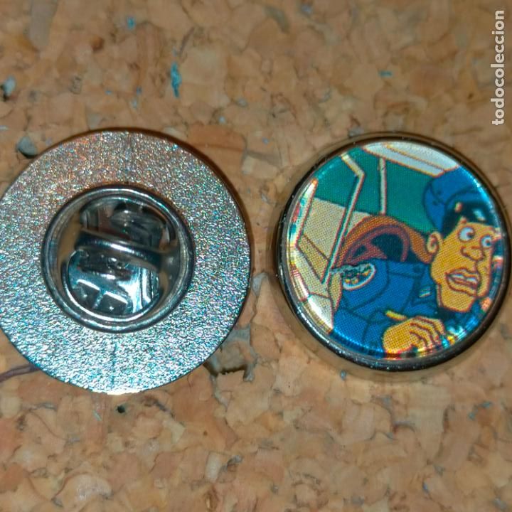 Sammlung von Pins: pin redondo metal - serie de television pelicula cine dibujos animados la loca academia de policia