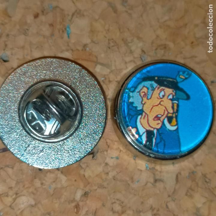 Sammlung von Pins: pin redondo metal - serie de television pelicula cine dibujos animados la loca academia de policia