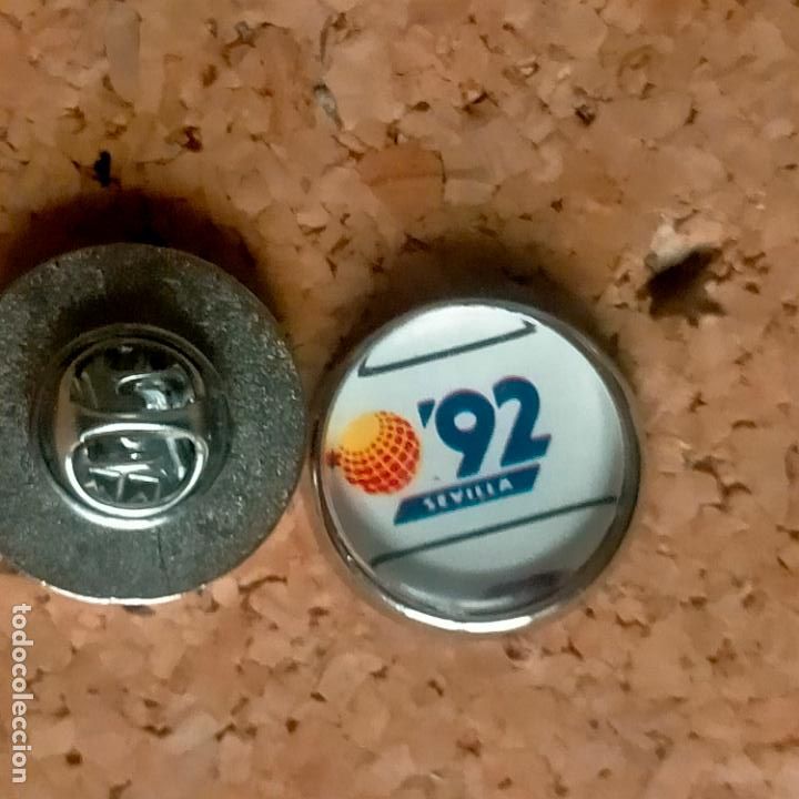 Sammlung von Pins: pin redondo metal - Sevilla Expo 92 1992