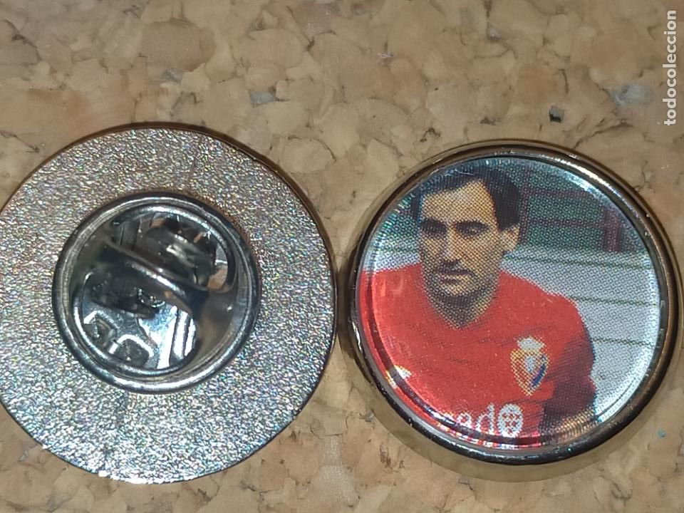 Sammlung von Pins: PIN REDONDO METAL - FUTBOL CLUB JUGADOR EQUIPO - f&uacute;tbol club Osasuna Pep&iacute;n
