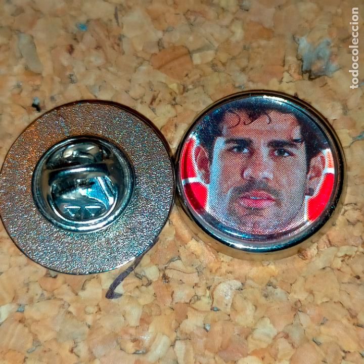 Collection pins: PIN REDONDO METAL - f&uacute;tbol equipo club jugador atl&eacute;tico de Madrid