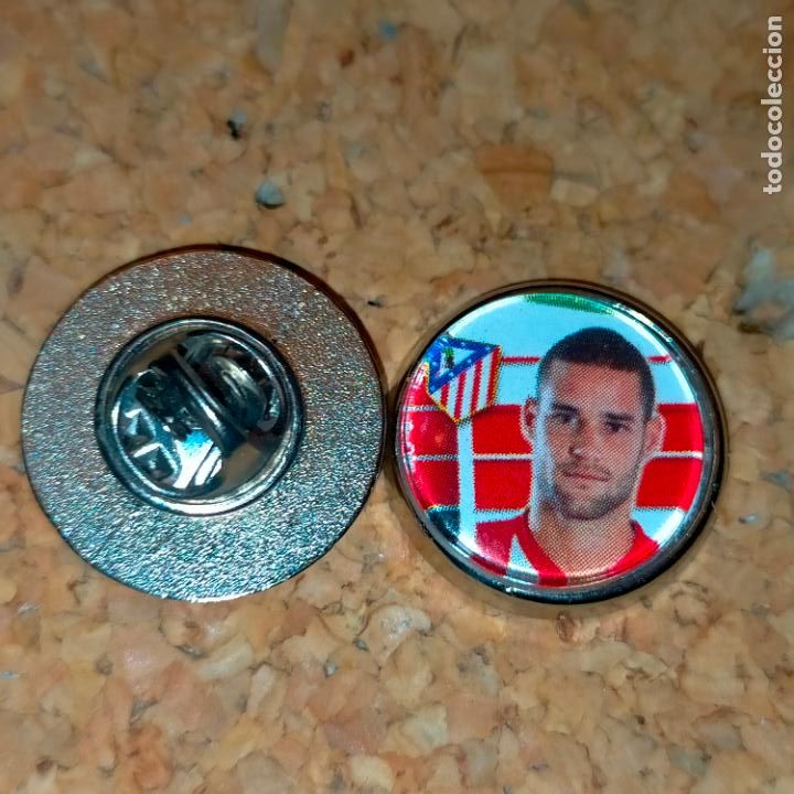 Pins de colecci&oacute;n: PIN REDONDO METAL - f&uacute;tbol equipo club jugador atl&eacute;tico de Madrid
