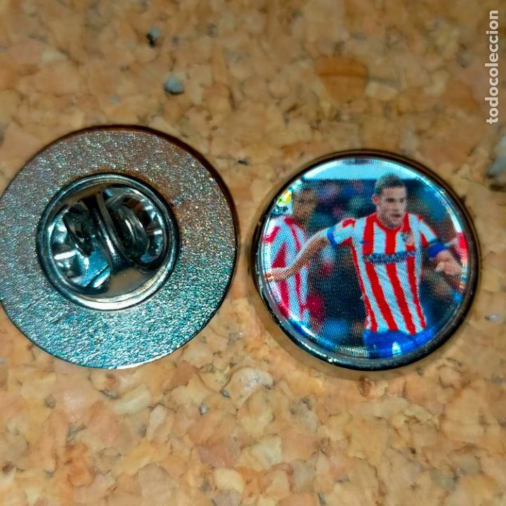 Pins de cole&ccedil;&atilde;o: PIN REDONDO METAL - f&uacute;tbol equipo club jugador atl&eacute;tico de Madrid