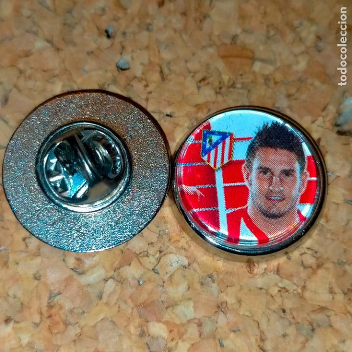 Pins de cole&ccedil;&atilde;o: PIN REDONDO METAL - f&uacute;tbol equipo club jugador atl&eacute;tico de Madrid