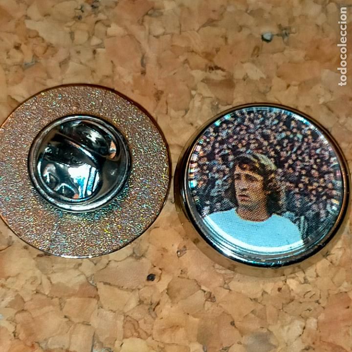 Pin's de collection: PIN REDONDO METAL - f&uacute;tbol equipo club jugador real Madrid