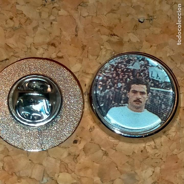 Collection pins: PIN REDONDO METAL - f&uacute;tbol equipo club jugador real Madrid