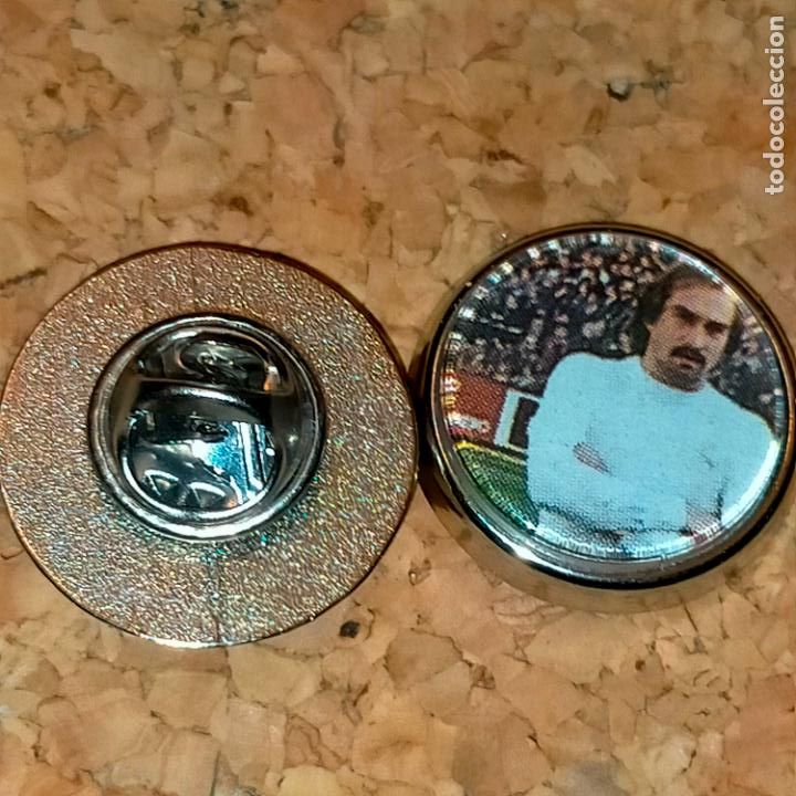 Pins e Spille di collezione: PIN REDONDO METAL - f&uacute;tbol equipo club jugador real Madrid