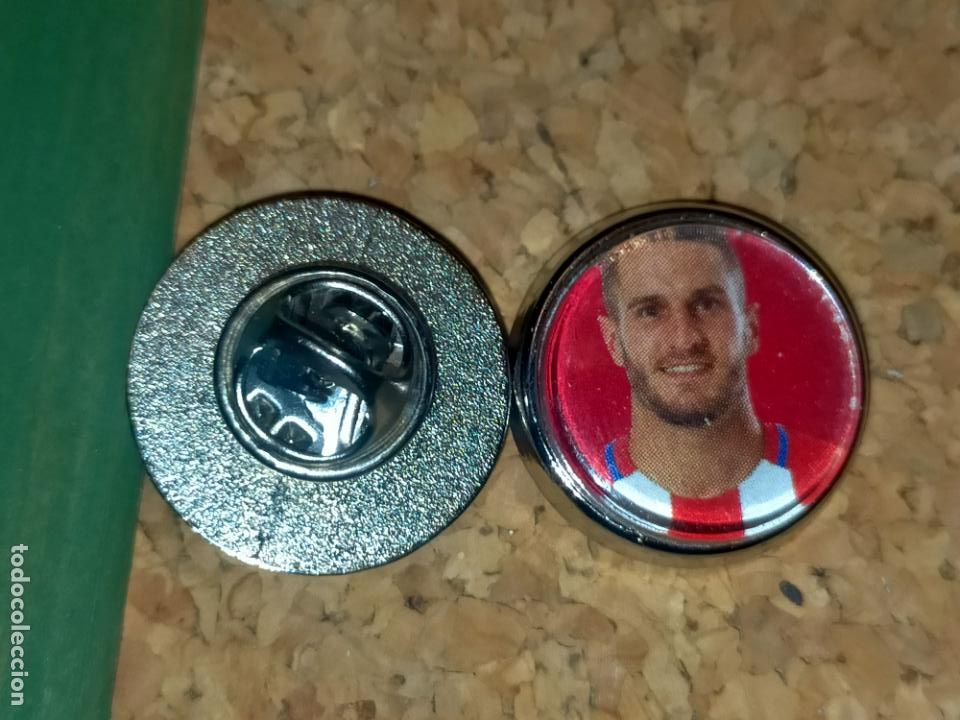 Pins de cole&ccedil;&atilde;o: PIN REDONDO METAL - f&uacute;tbol equipo club jugador atl&eacute;tico de Madrid