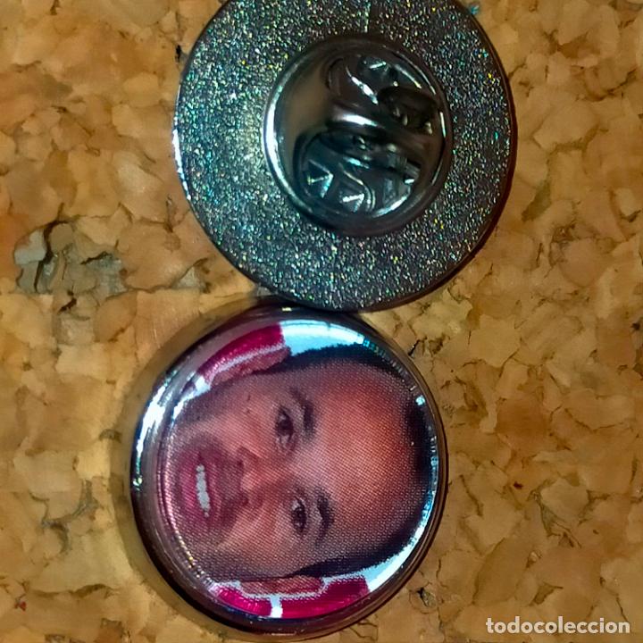 Collection pins: PIN REDONDO METAL - f&uacute;tbol equipo club jugador f&uacute;tbol club Barcelona