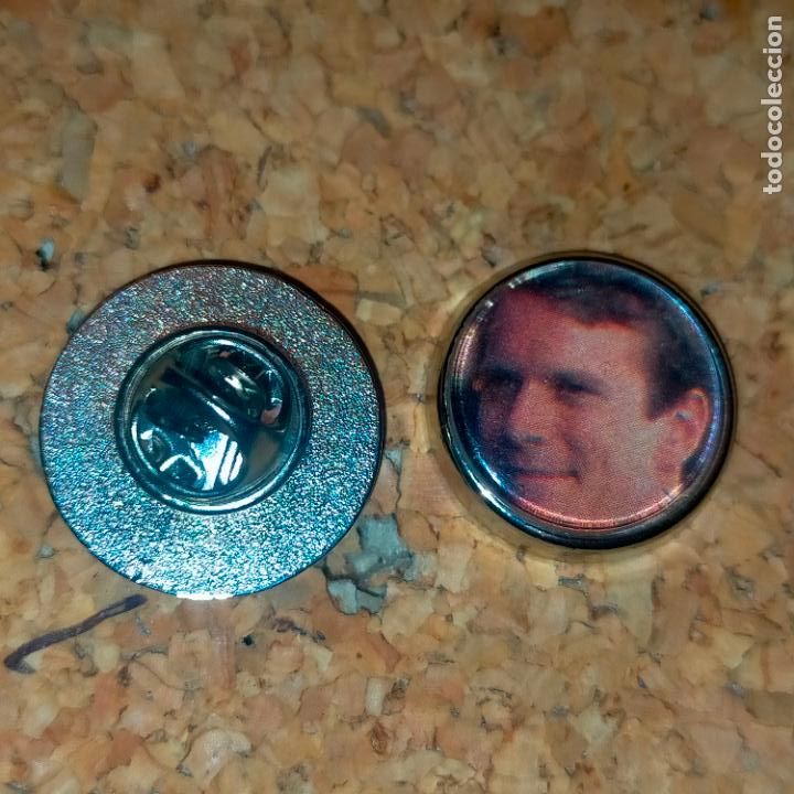 Pins de colecci&oacute;n: PIN REDONDO METAL - antigua serie de television tv - Falcon crest