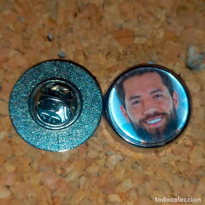 Sammlung von Pins: PIN REDONDO METAL - FUTBOL CLUB jugador equipo f&uacute;tbol alineaci&oacute;n club Atl&eacute;tico de Madrid