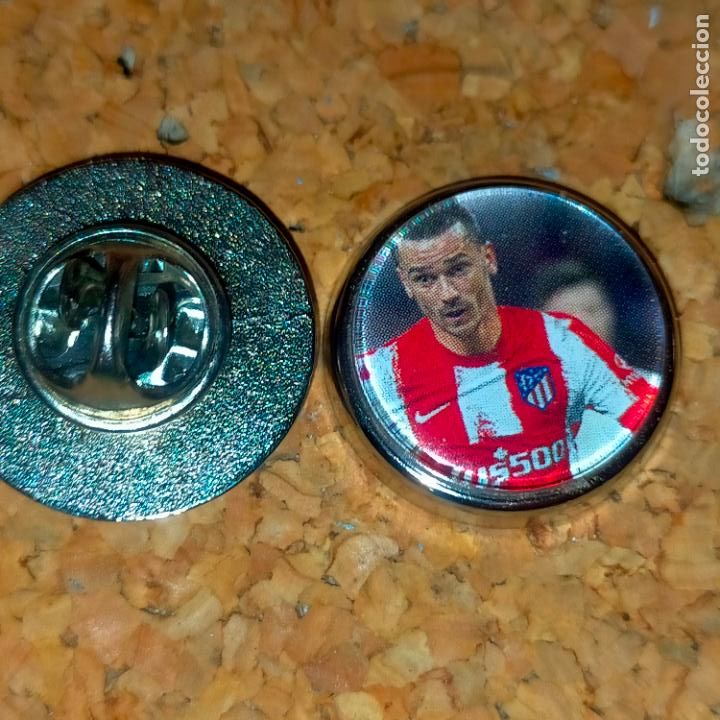 Pins de colecci&oacute;n: PIN REDONDO METAL - FUTBOL CLUB jugador equipo f&uacute;tbol alineaci&oacute;n club Atl&eacute;tico de Madrid