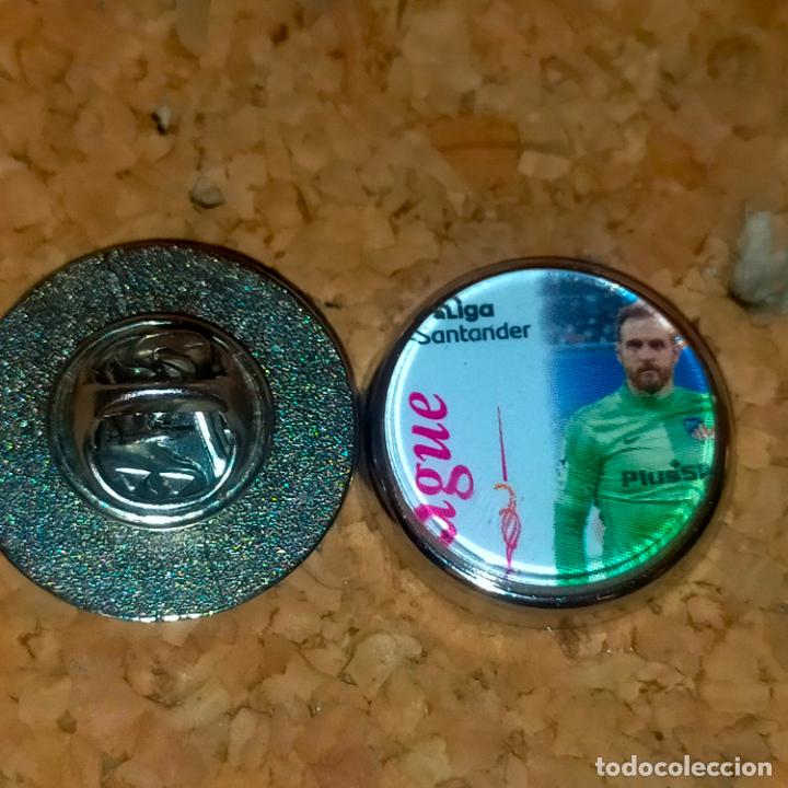 Pins de colecci&oacute;n: PIN REDONDO METAL - FUTBOL CLUB jugador equipo f&uacute;tbol alineaci&oacute;n club Atl&eacute;tico de Madrid