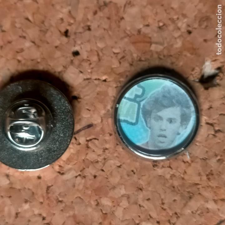 Collection pins: PIN REDONDO METAL - FUTBOL CLUB jugador equipo f&uacute;tbol alineaci&oacute;n club Atl&eacute;tico de Madrid