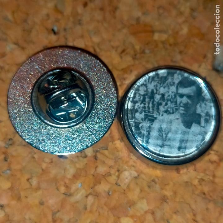 Collection pins: PIN REDONDO METAL - FUTBOL CLUB jugador equipo f&uacute;tbol alineaci&oacute;n club ATLETICO DE MADRID