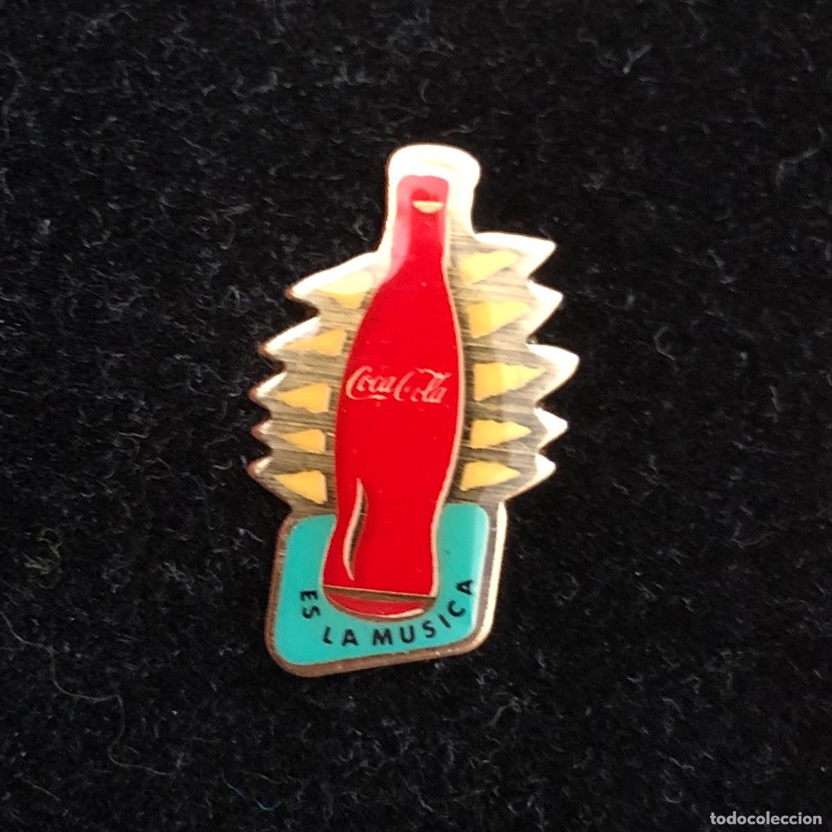 Pins de colecci&oacute;n: PIN METALICO ESMALTADO COLECCION COCA COLA COCACOLA COCA-COLA ES LA MUSICA ORIGINAL DE EPOCA, NUEVO