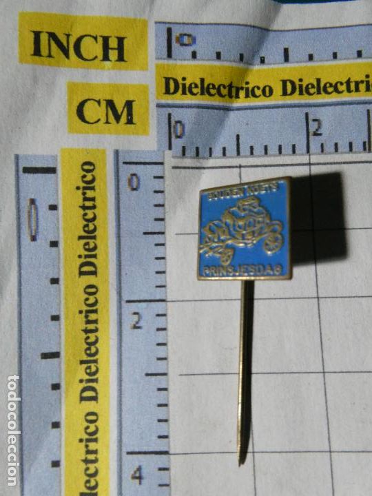 Pins e Spille di collezione: ANTIGUA INSIGNIA DE ALFILER. CASA REAL HOLANDESA. CARRUAJE HIST&Oacute;RICO gouden koets prinsjesdag NO PIN
