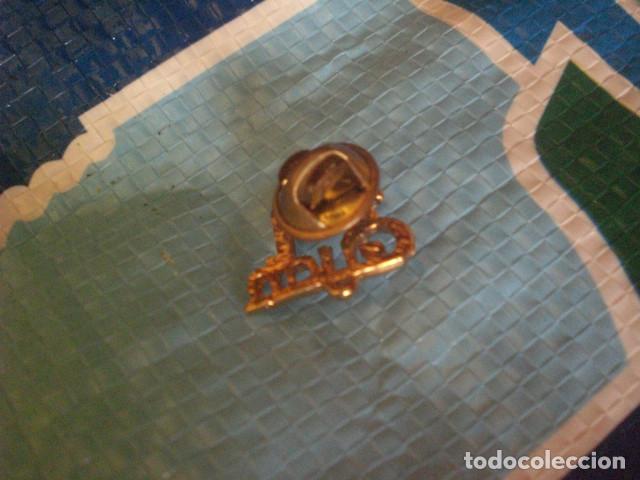 Pins de colecci&oacute;n: pin publicitario Gij&oacute;n - Foto 2