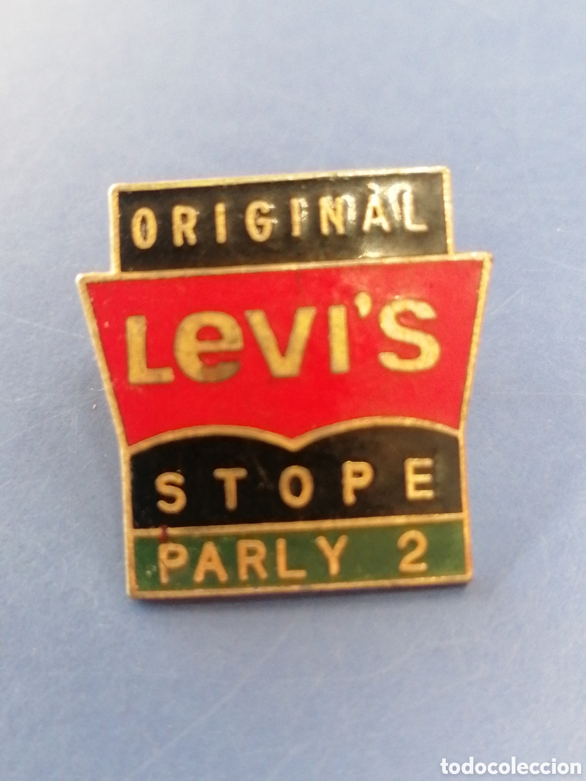 Pins de cole&ccedil;&atilde;o: Pin marca Levis Levi's original Stope parly 2 Esmaltado