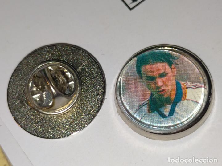 Pin's de collection: pin redondo metal - f&uacute;tbol real madrid CLUB EQUIPO - JUGADOR - redondo