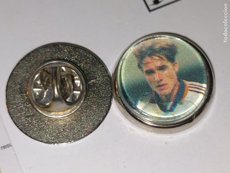 Sammlung von Pins: pin redondo metal - f&uacute;tbol real madrid CLUB EQUIPO - JUGADOR - dorado