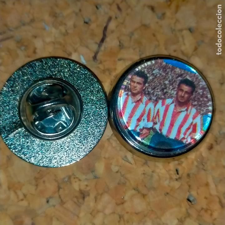 Collection pins: pin redondo metal - f&uacute;tbol equipo jugador alineacion, club Atl&eacute;tico de Madrid
