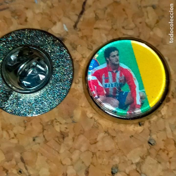 Pins e Spille di collezione: pin redondo metal - f&uacute;tbol equipo jugador alineacion, club Atl&eacute;tico de Madrid