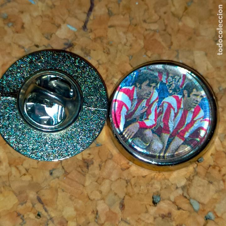 Sammlung von Pins: pin redondo metal - f&uacute;tbol equipo jugador alineacion, club Atl&eacute;tico de Madrid