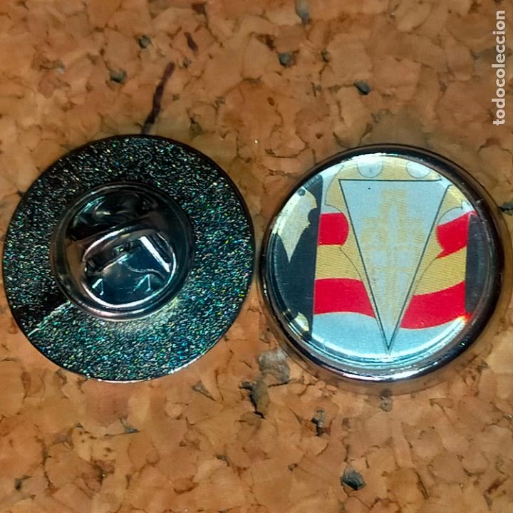 Collection pins: PIN REDONDO METAL - FUTBOL CLUB jugador equipo f&uacute;tbol alineaci&oacute;n ALBACETE