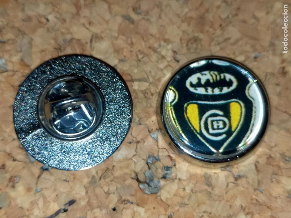 Pins de colecci&oacute;n: PIN REDONDO METAL - FUTBOL CLUB jugador equipo f&uacute;tbol escudo deportivo basconia