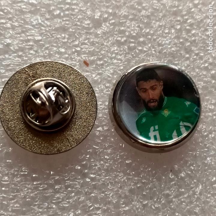 Pins e Spille di collezione: PIN REDONDO METAL - FUTBOL JUGADOR DEL EQUIPO real Betis Balompi&eacute;