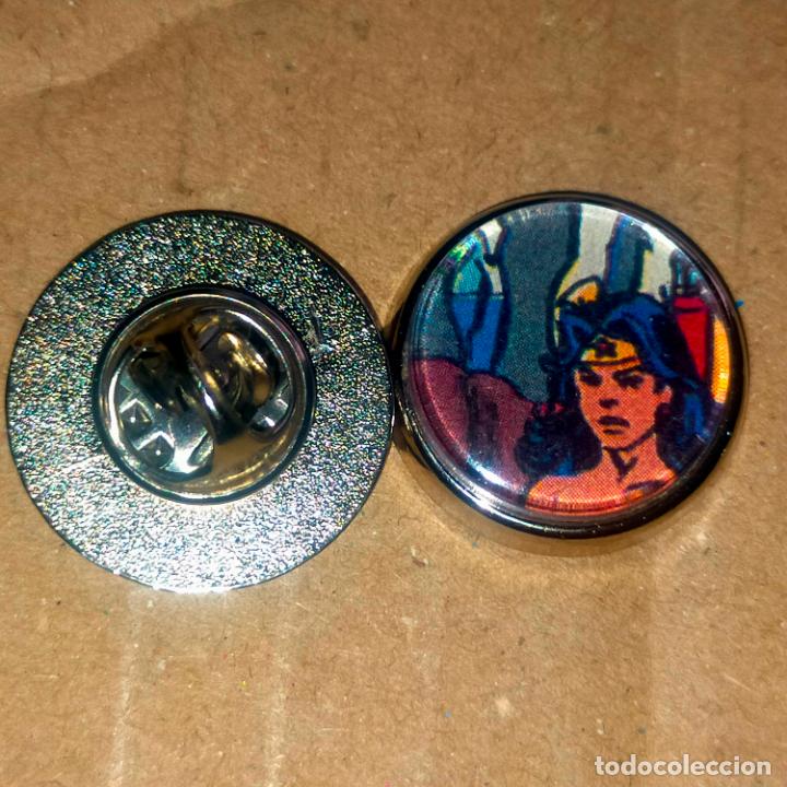 Sammlung von Pins: Pin redondo metal . Superh&eacute;roes comic dibujos animados acci&oacute;n