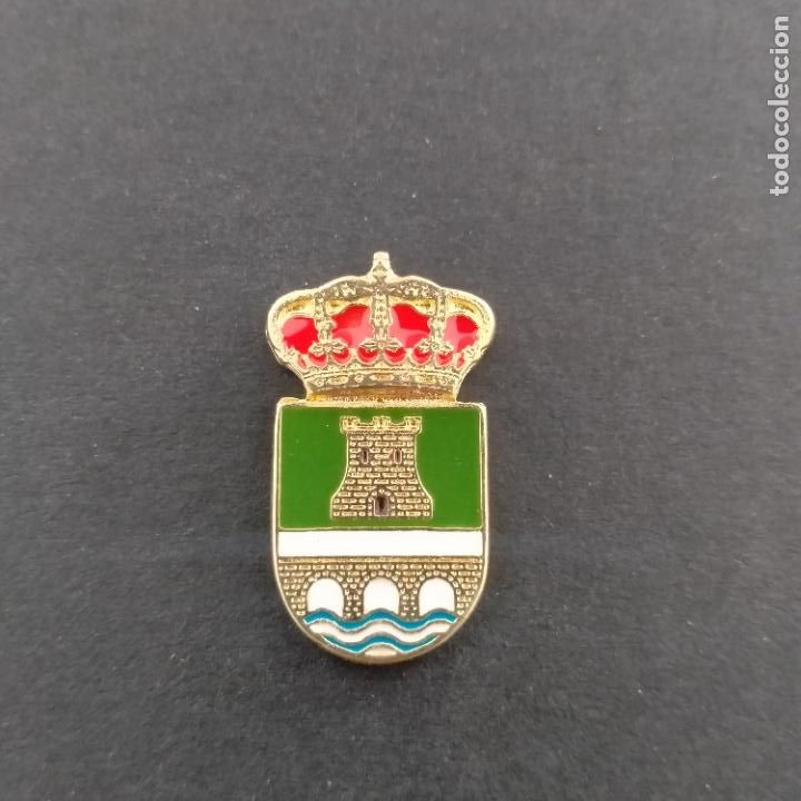 Pins de colecci&oacute;n: Pin escudo Mazcuerras (CANTABRIA)