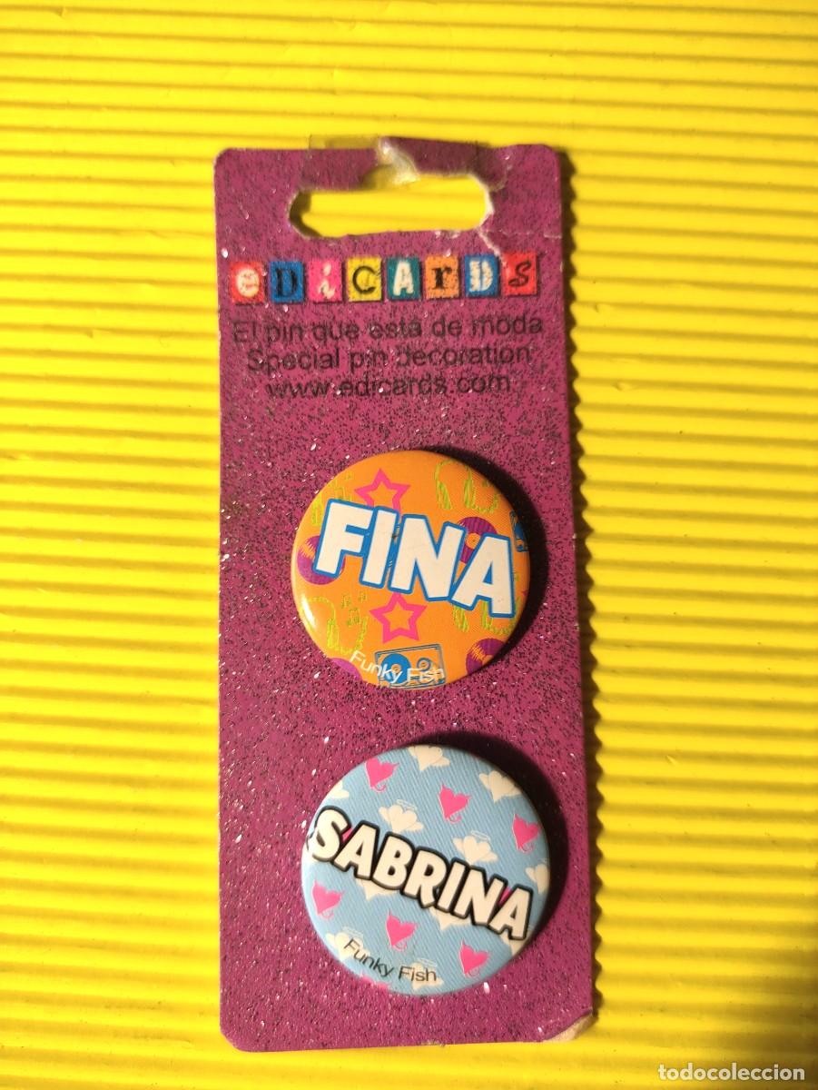 Pins de cole&ccedil;&atilde;o: PIN CHAPA * FINA* SABRINA * 2 UNIDADES ** MODA . DECORACION **EMBLISTADO NUEVO SIN USO