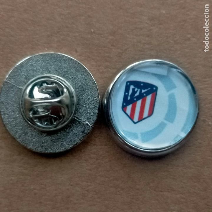 Collection pins: pin redondo metal - f&uacute;tbol equipo club Atl&eacute;tico de Madrid JUGADOR ESCUDO