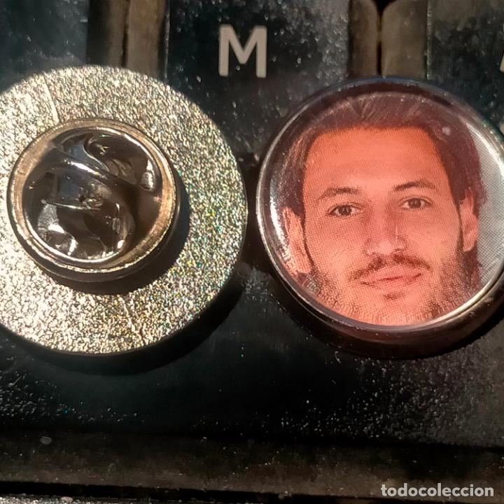 Pins de cole&ccedil;&atilde;o: pin redondo metal - f&uacute;tbol equipo club OSASUNA JUGADOR