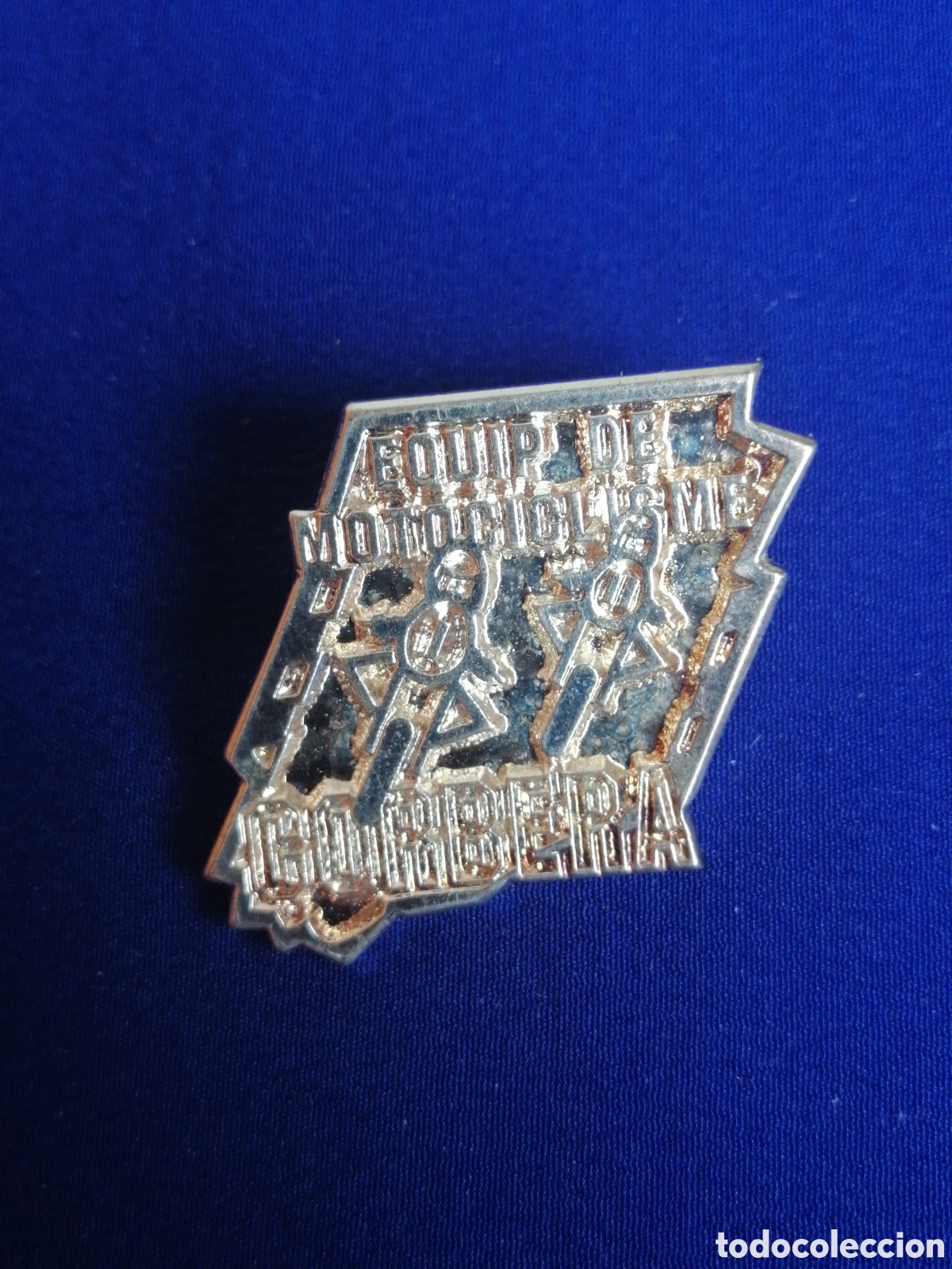 Pin's de collection: EQUIPO DE MOTOCICLISMO CORBERA PIN