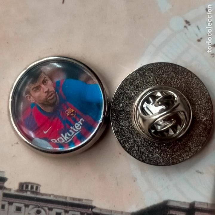 Sammlung von Pins: PIN REDONDO METAL - FUTBOL JUGADOR DEL EQUIPO futbol club barcelona