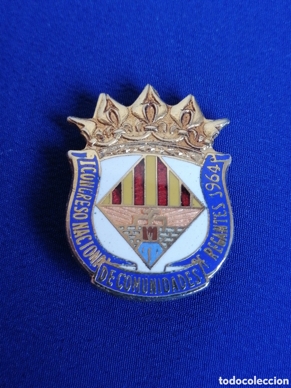 Pins de colecci&oacute;n: I CONGRESO NACIONAL DE COMUNIDAD DE REGANTES 1964 INSIGNIA DE OJAL