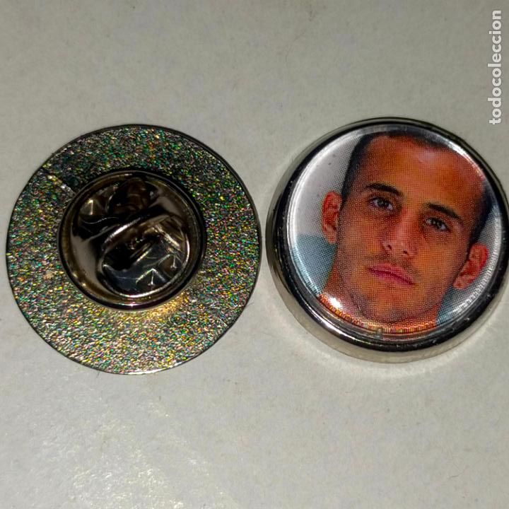 Pins de cole&ccedil;&atilde;o: pin redondo metal - f&uacute;tbol equipo club Mallorca JUGADOR