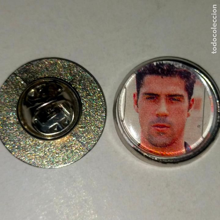 Pin's de collection: pin redondo metal - f&uacute;tbol equipo club Mallorca JUGADOR