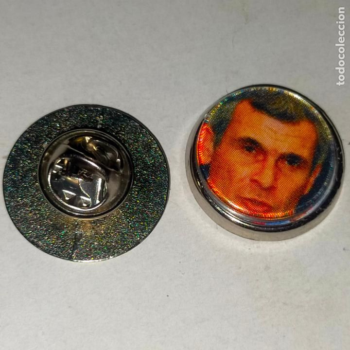 Pin's de collection: pin redondo metal - f&uacute;tbol equipo club Mallorca JUGADOR
