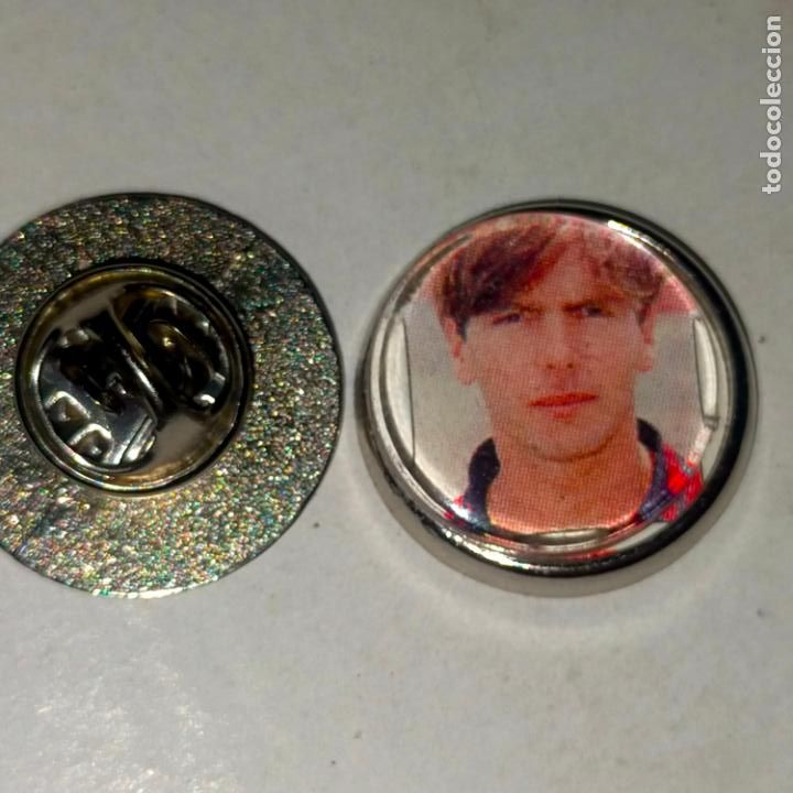 Pin's de collection: pin redondo metal - f&uacute;tbol equipo club Mallorca JUGADOR