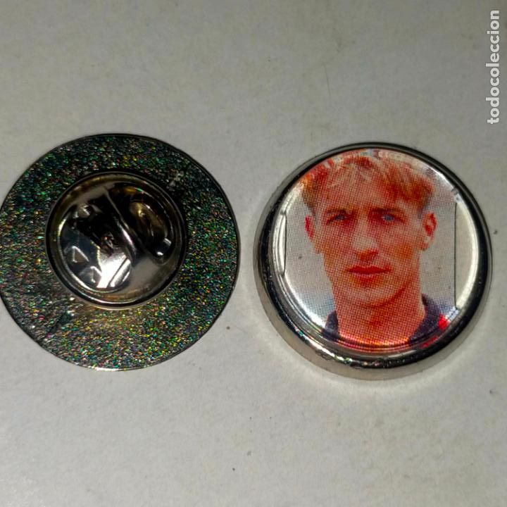 Pins e Spille di collezione: pin redondo metal - f&uacute;tbol equipo club Mallorca JUGADOR