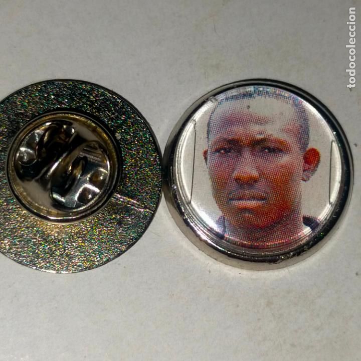 Pins e Spille di collezione: pin redondo metal - f&uacute;tbol equipo club Mallorca JUGADOR