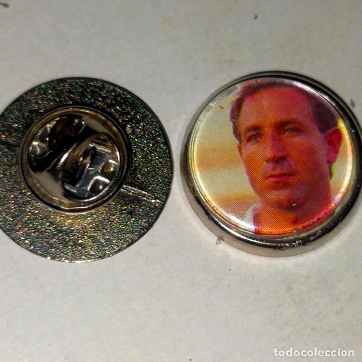 Pin's de collection: pin redondo metal - f&uacute;tbol equipo club Mallorca JUGADOR