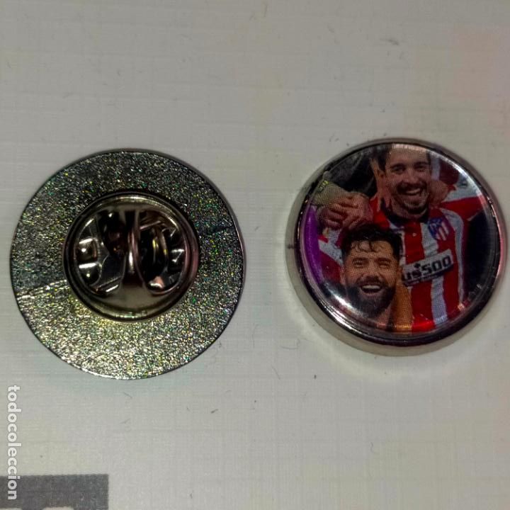 Pin's de collection: pin redondo metal - f&uacute;tbol equipo club Atl&eacute;tico de Madrid JUGADOR