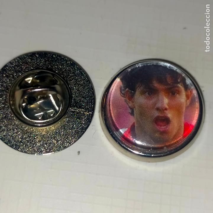 Pins e Spille di collezione: pin redondo metal - f&uacute;tbol equipo club Atl&eacute;tico de Madrid JUGADOR