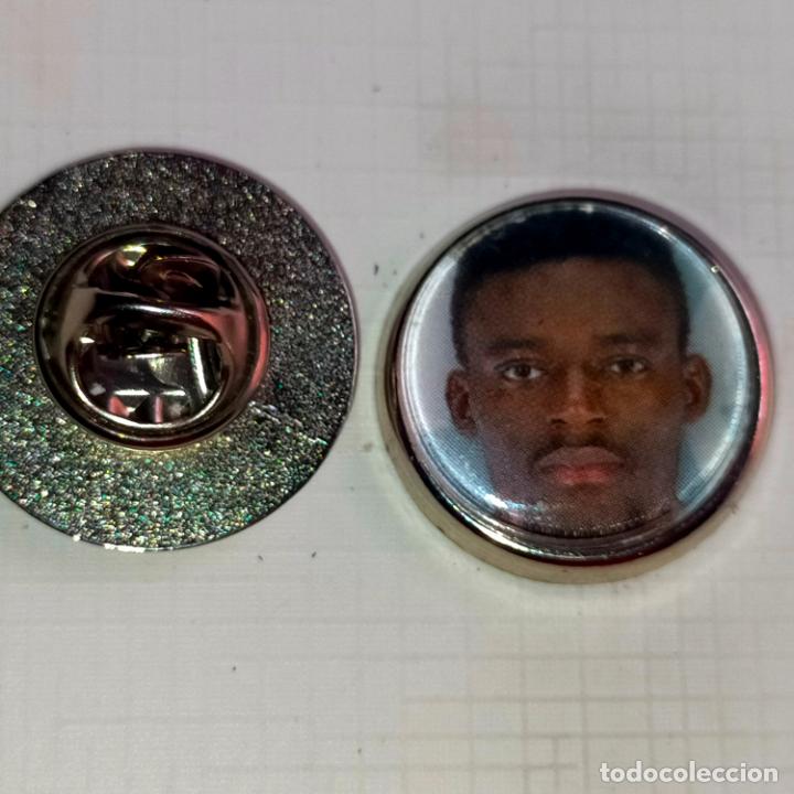 Sammlung von Pins: PIN REDONDO METAL - FUTBOL REAL CLUB DEPORTIVO MALLORCA JUGADOR