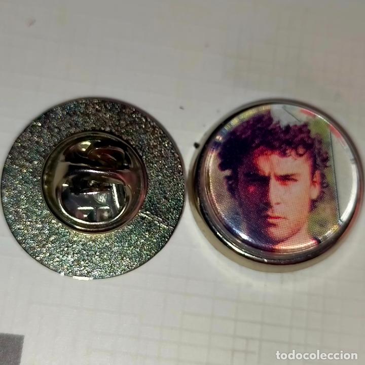 Sammlung von Pins: PIN REDONDO METAL - FUTBOL REAL CLUB DEPORTIVO MALLORCA JUGADOR